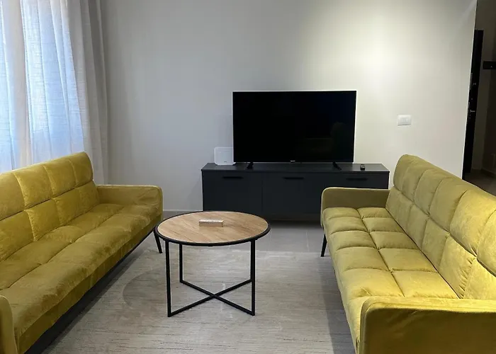 New Bazar - 2 * ティラナ