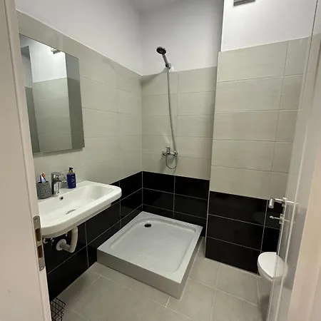 Apartamento New Bazar - 2 Tirana