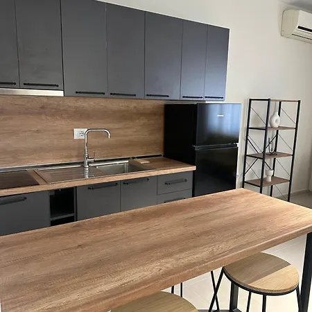 New Bazar - 2 Tirana