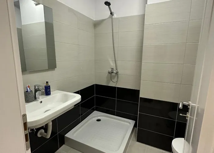 Apartmán New Bazar - 2 Tirana